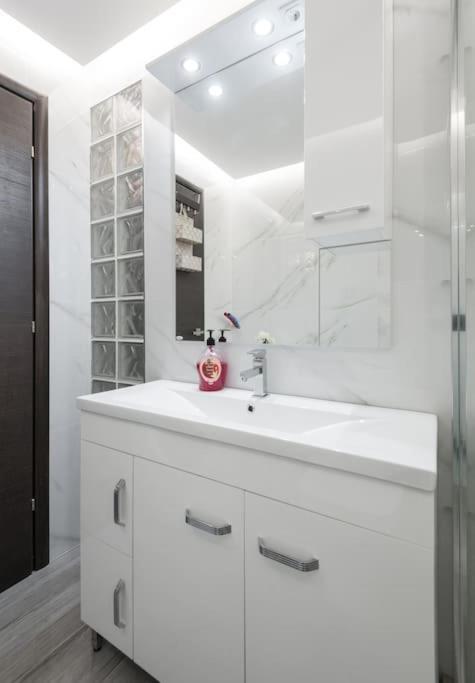 Luxury, Citycenter, 2Bedrooms, Apartment!. Tesalonika Bagian luar foto